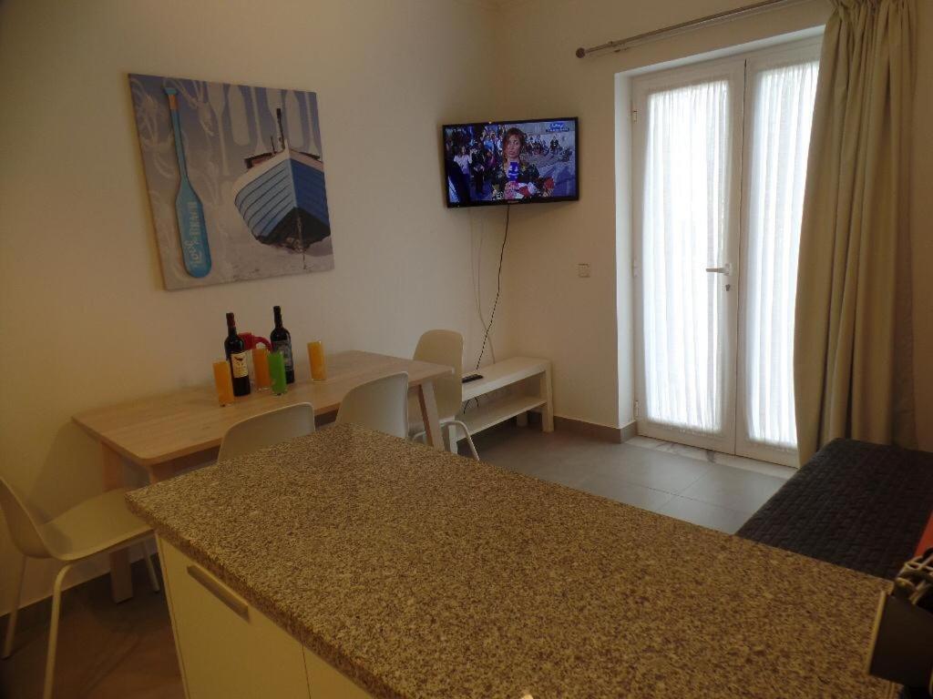 Apartamento Sol e Mar Sesimbra Luaran gambar